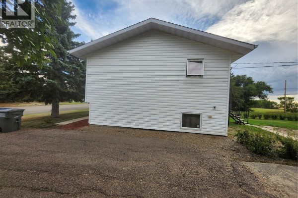 Primary Bedroom - 413 2nd Street N, Cabri, SK S0N0J0 Photo 4