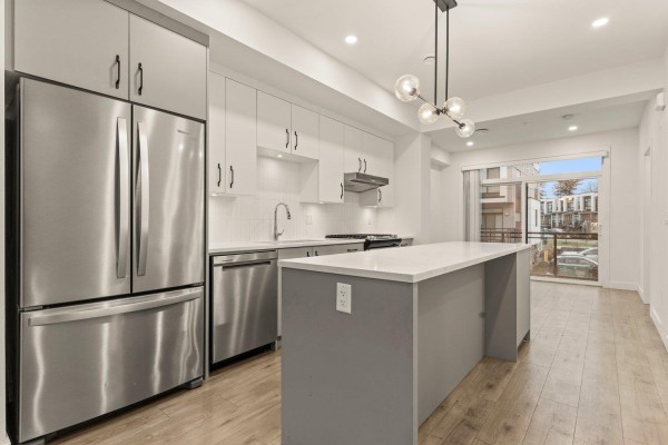 413 46150 Thomas Road, Vedder Crossing, Chilliwack Townhouse Sold $599,000