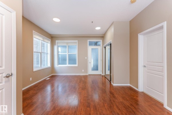 Primary Bedroom - #413 4835 104a St Nw, Edmonton, AB T6H0R5 Photo 4