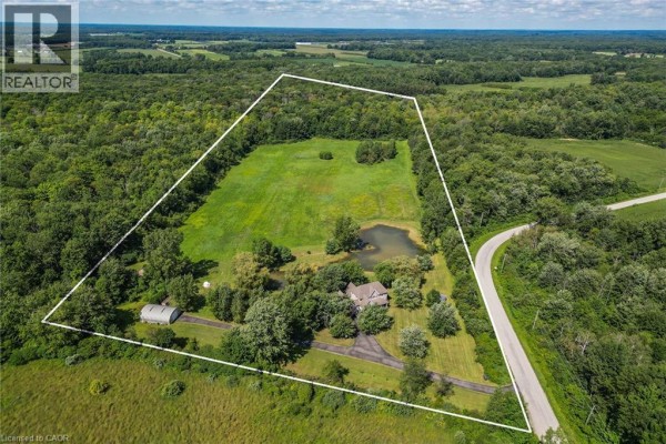 Den - 413 8th Concession Road E, Norfolk, ON N0E1C0 Photo 2