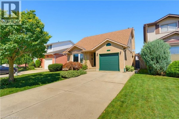2pc Bathroom - 413 Acadia Drive, Hamilton, ON L8W2R4 Photo 2