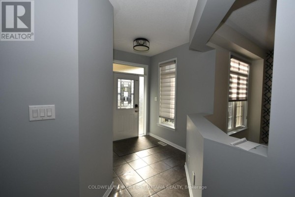 413 Blackleaf Drive, Ottawa, ON, photo 3