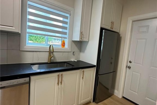 413 Concession Street Unit# Main, Hamilton, ON, photo 2