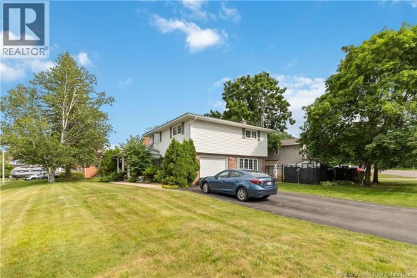 413 Mcallister, Riverview, NB, photo 3