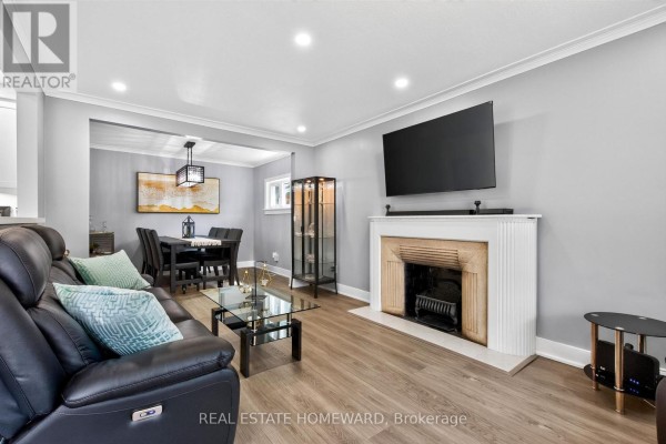Bedroom 2 - 413 O'connor Drive, Toronto, ON M4J2W4 Photo 5