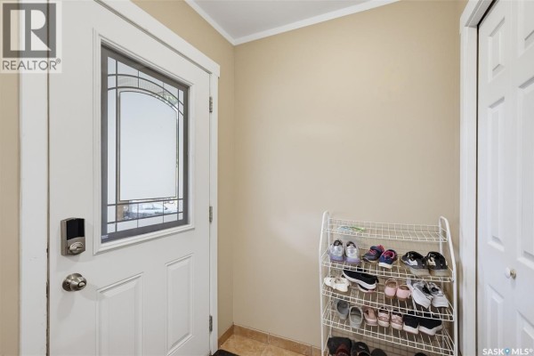Primary Bedroom - 413 X Avenue S, Saskatoon, SK S7M3H7 Photo 5
