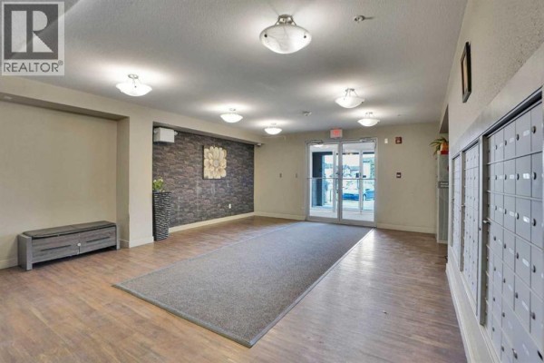 Kitchen - 414, 7210 80 Avenue Ne, Calgary, AB T3J0N7 Photo 3