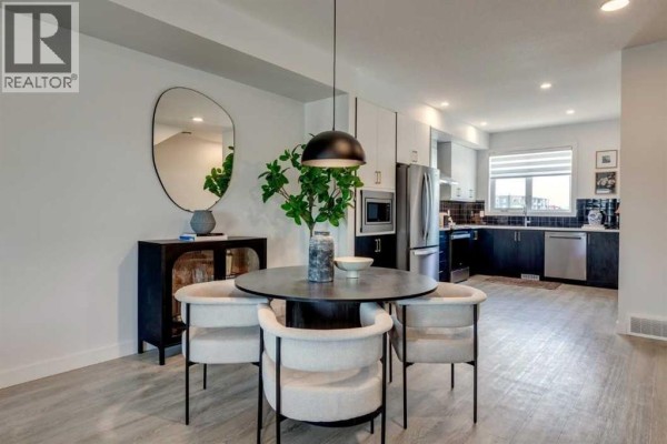 2pc Bathroom - 414, 8235 8 Avenue Sw, Calgary, AB T3H6H2 Photo 3