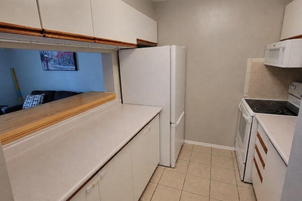 Storage - 414 - 260 Brittany Drive, Ottawa, ON K1K4M2 Photo 5