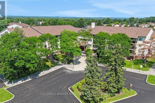 414 - 6470 Bilberry Drive, Ottawa, ON K1C4P1 Photo 2