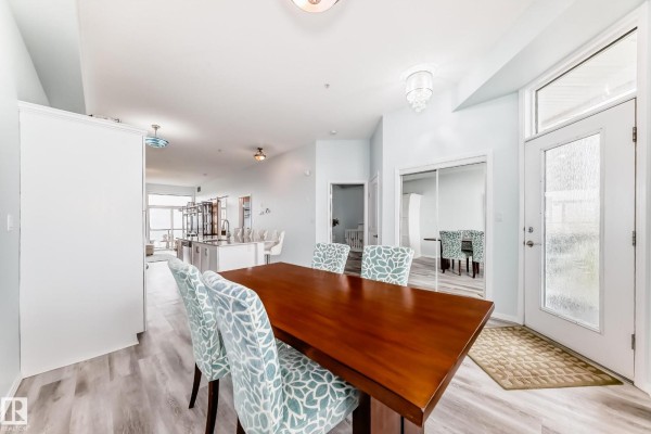 #414 9507 101 Av Nw, Edmonton, AB T5H4R1 Photo 5