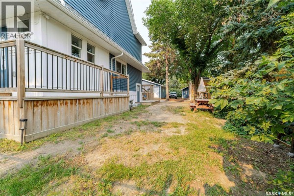 Laundry room - 414 Main Street S, Moose Jaw, SK S6H5S9 Photo 5