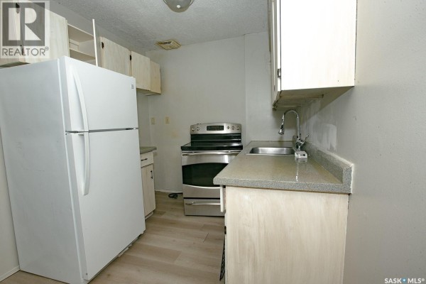 Bedroom - 4140 Castle Road, Regina, SK S4S6A4 Photo 4