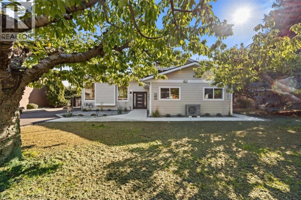 4141 San Clemente Avenue, Peachland