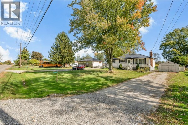 Den - 4143 Glancaster Road, Mount Hope, ON L0R1W0 Photo 3