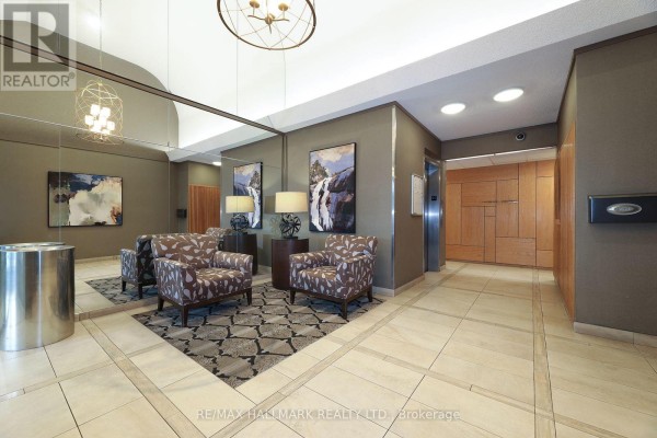 415 - 20 Fashion Roseway, Toronto, ON, photo 2