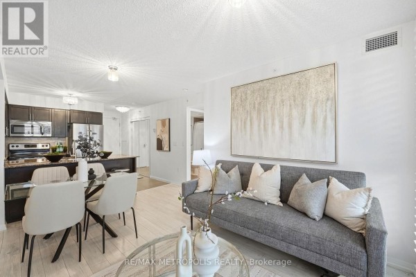Dining room - 415 - 800 Lawrence Avenue W, Toronto, ON M6A0B1 Photo 2