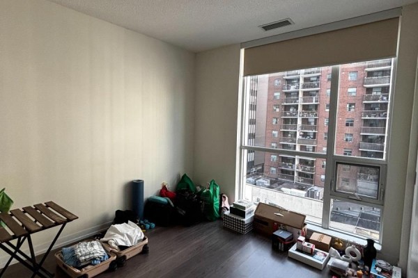 Bedroom 2 - 415 - 98 Lillian Street, Toronto, ON M4S0A5 Photo 2