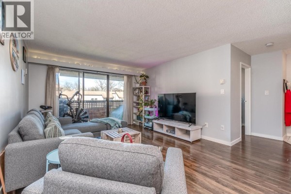 415 365 Ginger Drive, New Westminster, BC, photo 3
