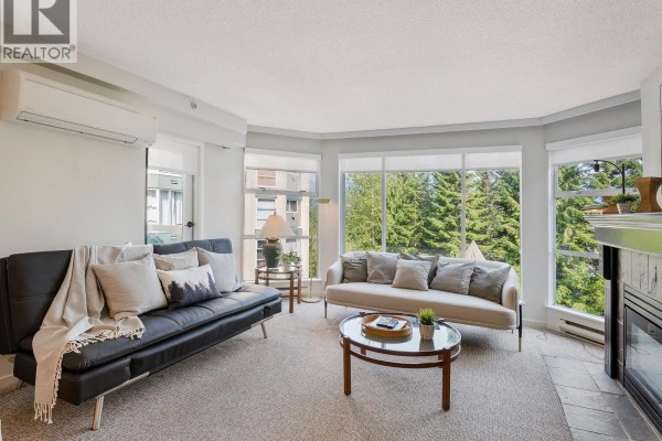 415 4910 Spearhead Place, Whistler, BC V0N1B4 Photo 3