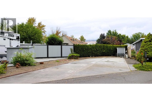 415 Commonwealth Road Unit# 803, Kelowna, BC V4V1P4 Photo 4