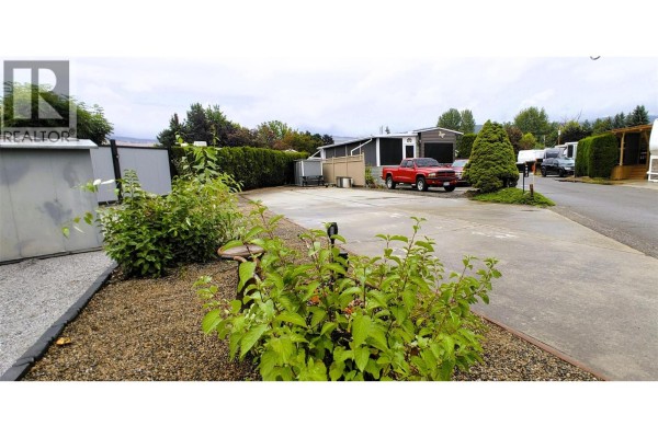 415 Commonwealth Road Unit# 803, Kelowna, BC V4V1P4 Photo 5