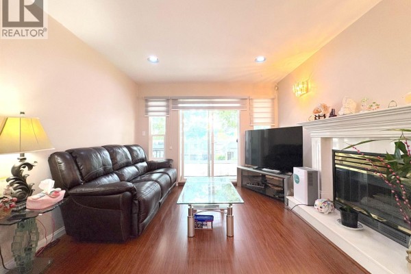 4156 Cambridge Street, Burnaby, BC V5C1G9 Photo 3