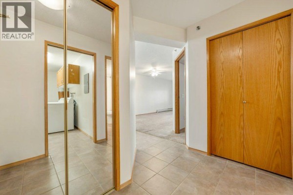 Laundry room - 416, 75 1 Avenue S, Lethbridge, AB T1J4R2 Photo 4