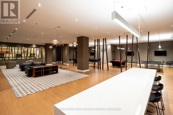 416 - 111 St Clair Avenue W, Toronto, ON, photo 2