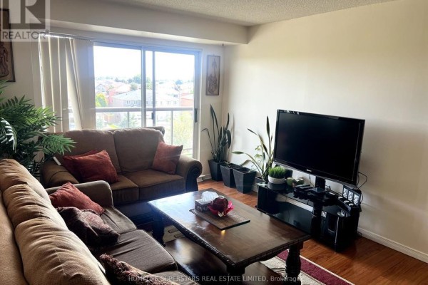 416 - 300 Ray Lawson Boulevard, Brampton, ON, photo 3