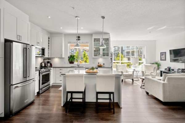416 16380 64 Avenue, Surrey, BC V3S6X6 Photo 4