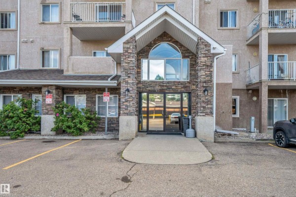 Kitchen - #416 2305 35a Av Nw, Edmonton, AB T6T1Z2 Photo 3