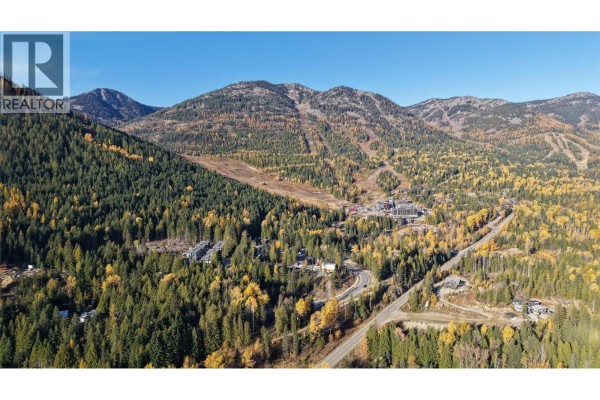 416 Centennial Place, Rossland, BC V0G1Y0 Photo 5