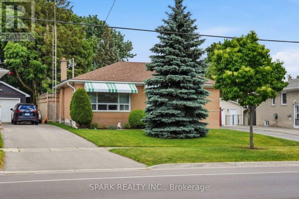 Kitchen - 416 Delrex Boulevard, Halton Hills, ON L7G4H9 Photo 2