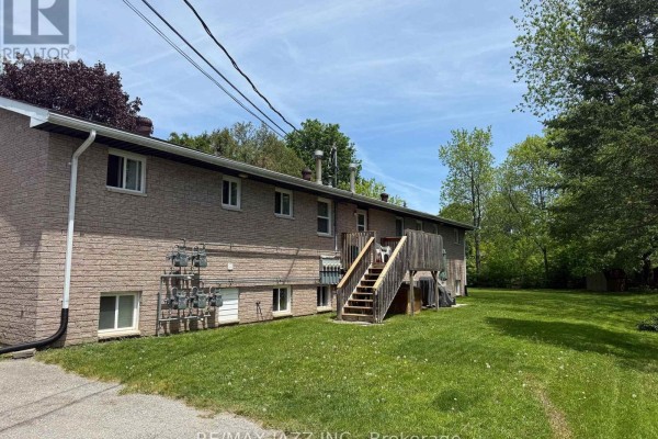 416 Gill Street, Orillia, ON L3V4K6 Photo 2