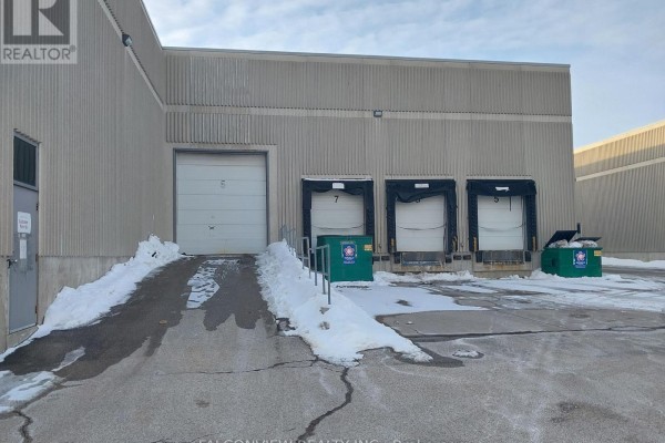 416 Watline Avenue, Mississauga, ON L4Z1X2 Photo 2