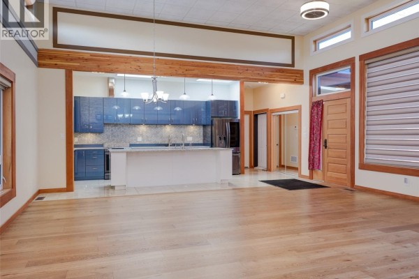 Entrance - 4160 Tyndall Ave, Saanich, BC V8N3R8 Photo 5