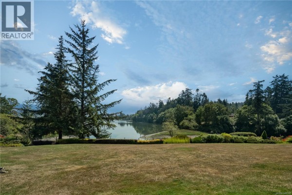 Ensuite - 4164 2600 Ferguson Rd, Central Saanich, BC V8N2C1 Photo 4