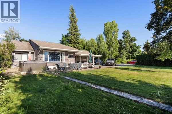 4164 Lakeshore Road, Kelowna, BC, photo 2