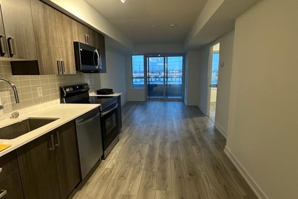 Den - 417 - 1455 Celebration Drive, Pickering, ON L1W0C3 Photo 5