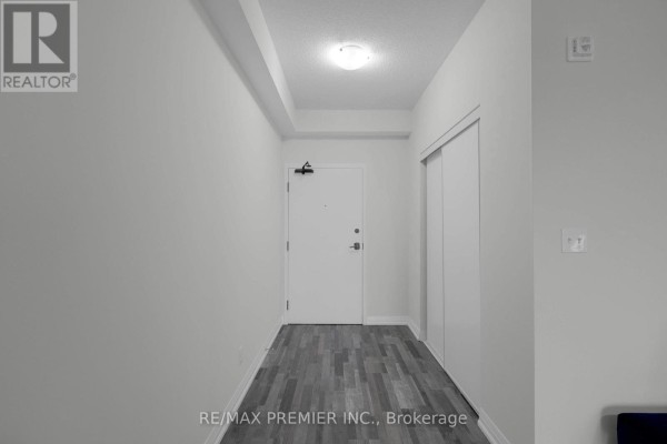 417 - 54 Koda Street, Barrie, ON, photo 2