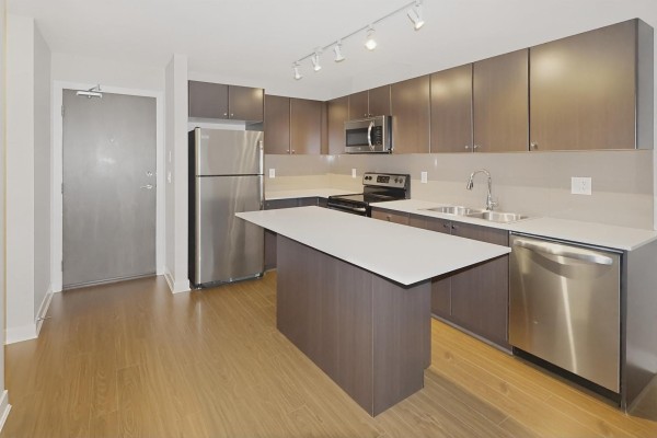 417 13740 75a Avenue, Surrey, BC, photo 2