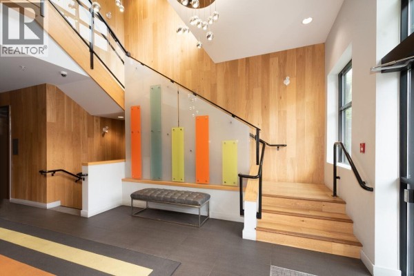417 733 W 14th Street, North Vancouver, BC V7M0C6 Photo 5