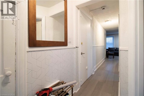417 King Street W, Hamilton, ON, photo 3