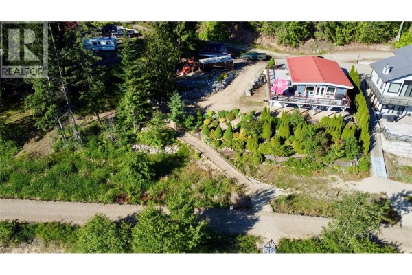 Bedroom - 417 Old Spallumcheen Road, Sicamous, BC V0E2V3 Photo 5