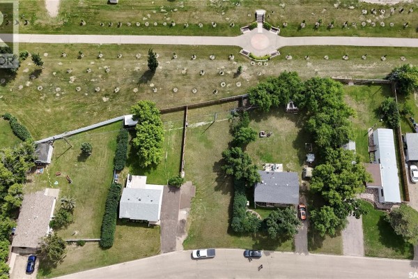417 Park Avenue, Outlook, SK S0L2N0 Photo 2
