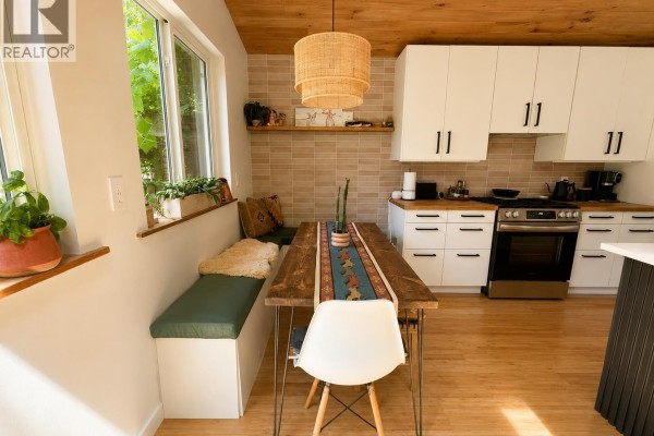 41741 Dogwood Place, Squamish, BC V8B1G5 Photo 4