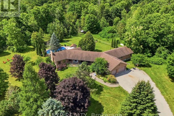 4178 Darkwood Road, Puslinch, ON, photo 2