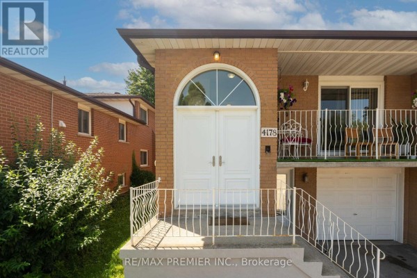 Dining room - 4178 Dursley Crescent, Mississauga, ON L4Z1J7 Photo 2