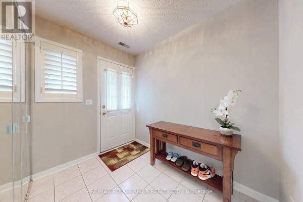 Family room - 418 - 1400 The Esplanade N, Pickering, ON L1V6V2 Photo 5